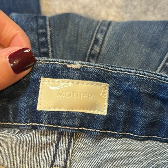 MOTHER Looker Ankle Chew in Breaking the Law, Size 24. - Picture 13 of 14